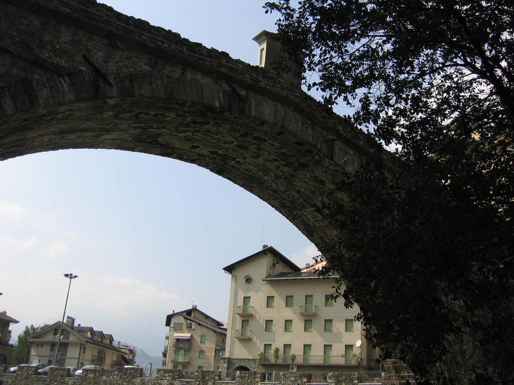 Отель Ponte Romano Экстерьер фото