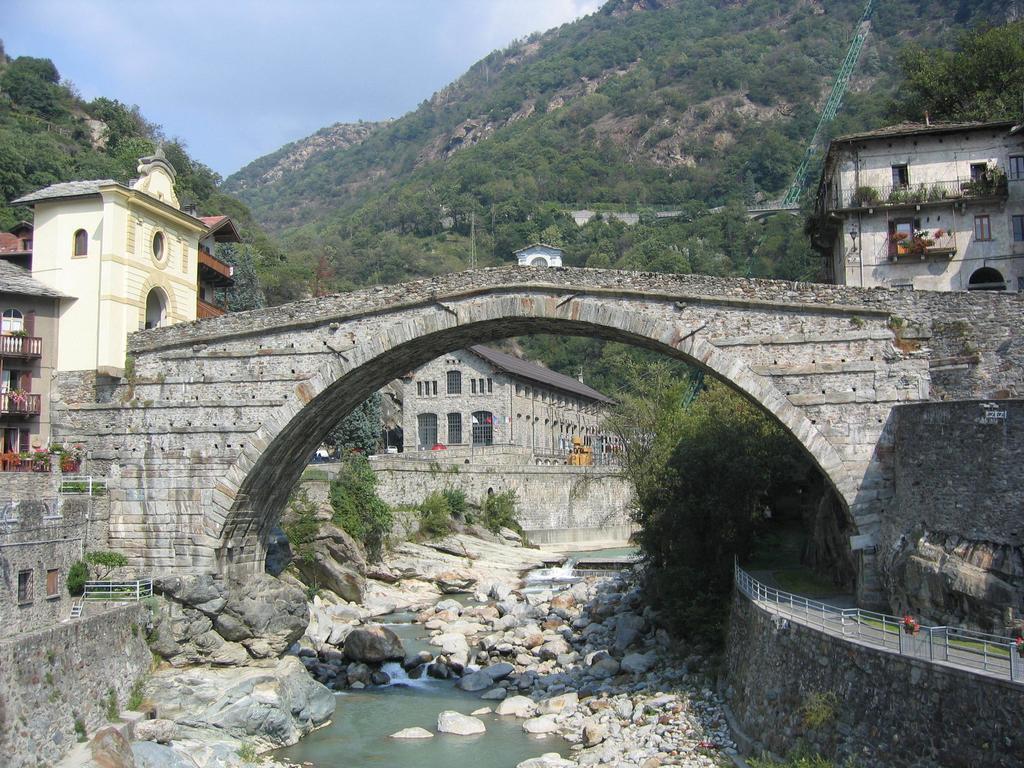 Отель Ponte Romano Экстерьер фото